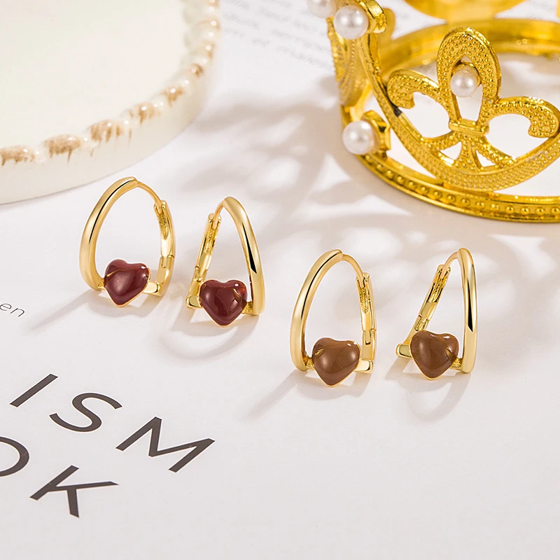 铜合金耳饰 美拉德复古爱心耳扣女气质秋冬毛衣耳饰百搭高级个性l