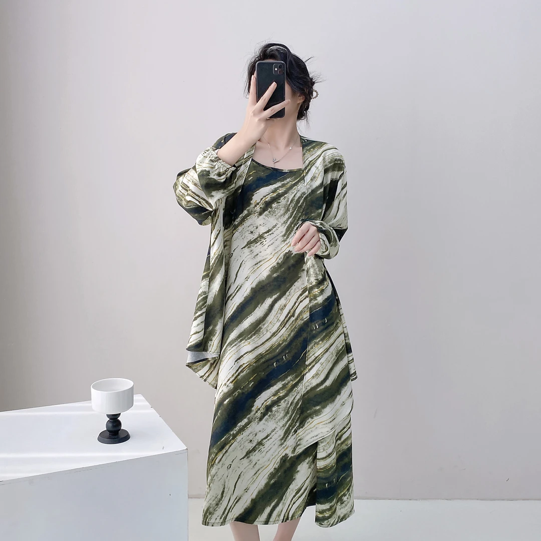 防晒开衫女薄款披肩秋配吊带连衣裙子外搭罩衫套装长款棉绸套装