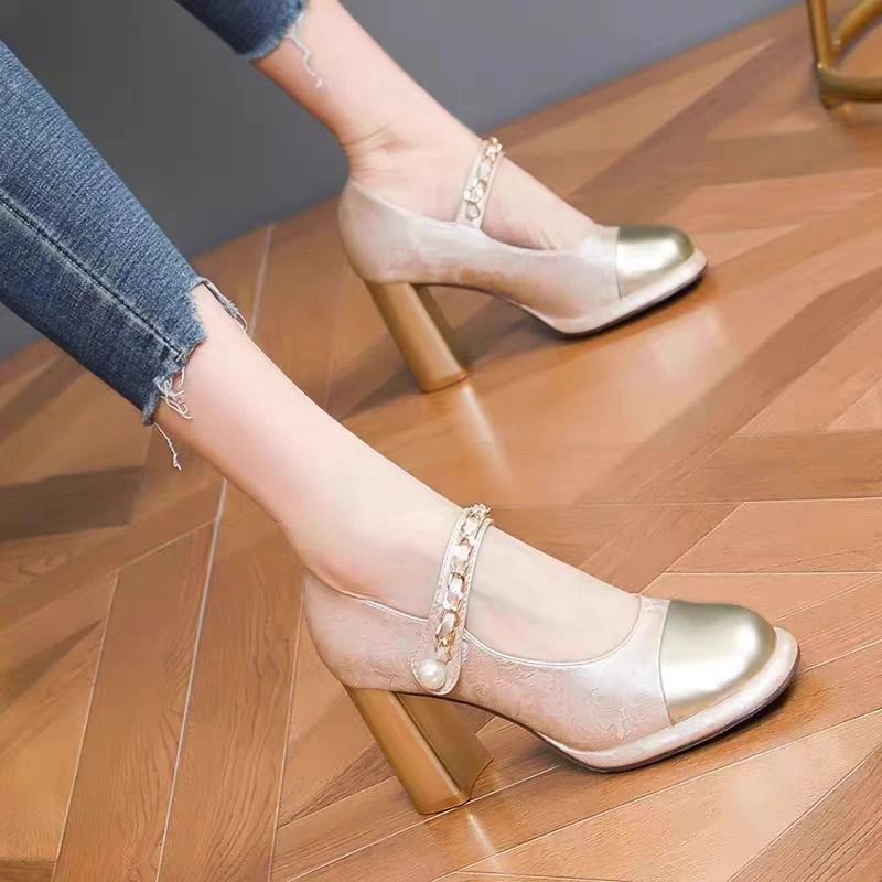 中国风玛丽珍鞋女2025年夏季新款时尚拼色一字带高跟鞋女白色气质