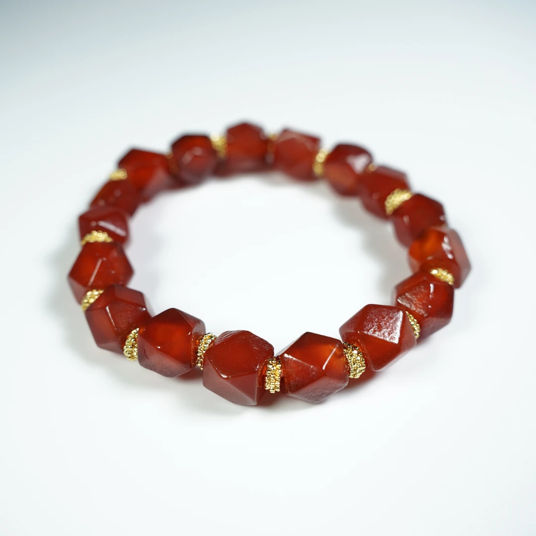 H2412022960-002/清代-19世纪/多棱红玛瑙管珠手串  古董 文玩  