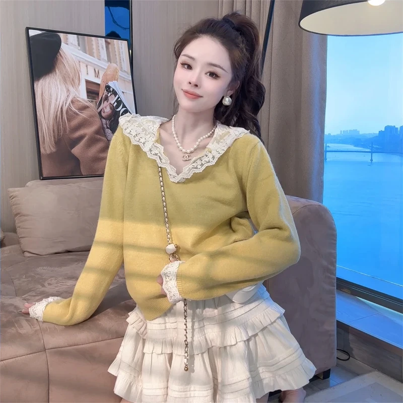 超好看秋冬蕾丝连帽毛衣女款2025新款冬季宽松设计感内搭针织上衣