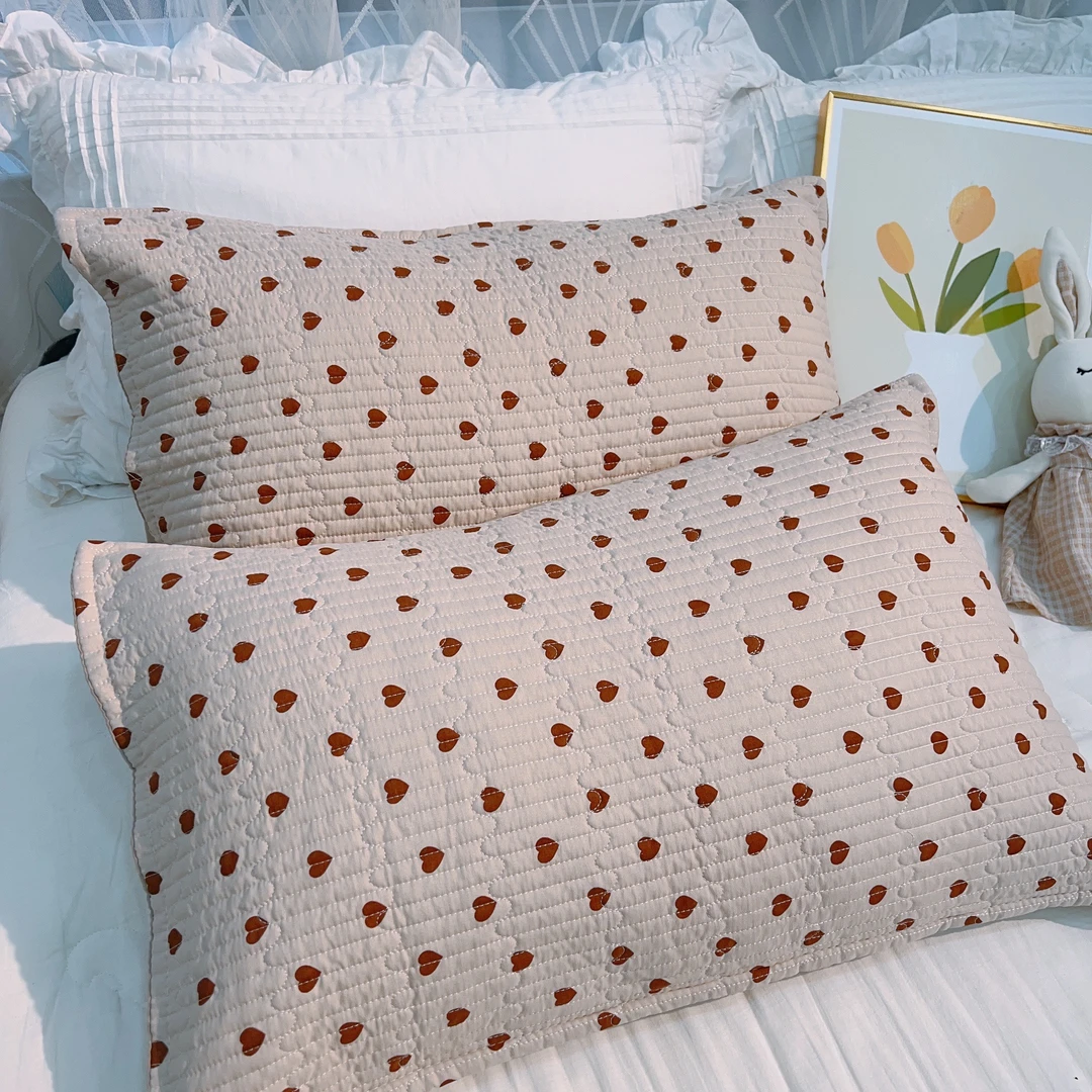 【咖色小心心】水洗棉麻枕套一对48X74