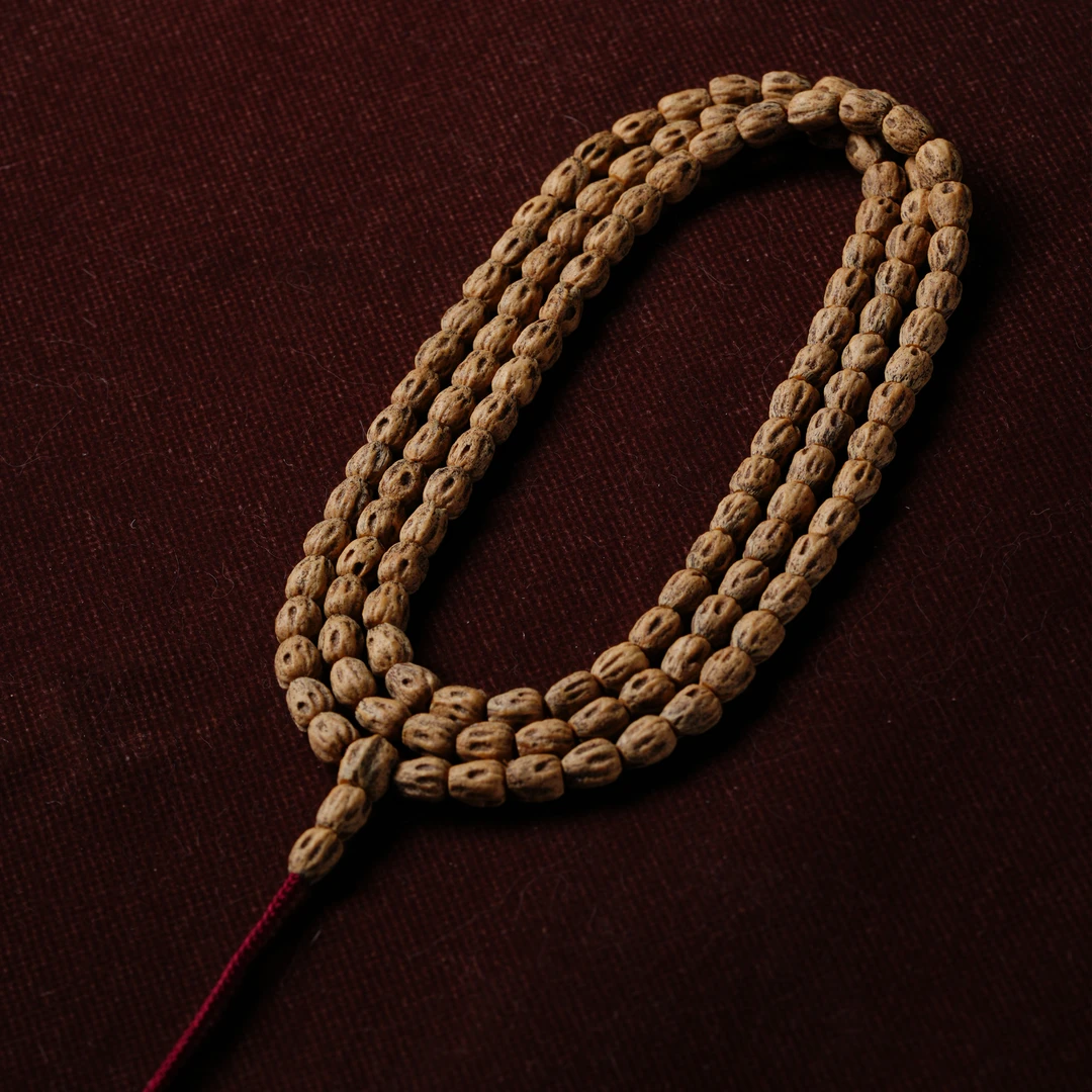 【朝奉文玩】柏香籽（编号 J177 天然文玩柏香籽108长串尺寸 6 尾货