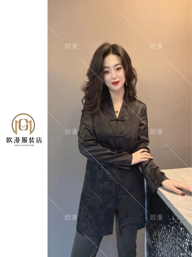 欧漫家【牡丹祥云】V领织锦缎提花侧开衩外套上衣（现货）