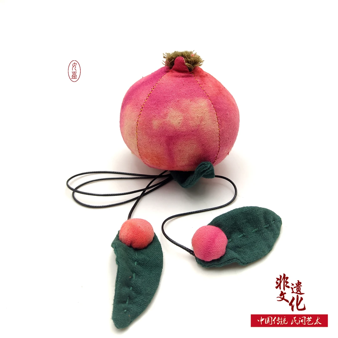 布艺女巫小石榴挂件原创传统手工纯棉布艺多福石榴香包饰品