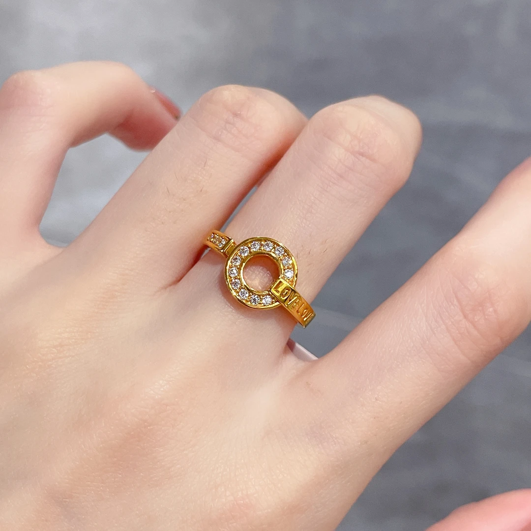 足金999 黄金首饰 LOVE 莫桑O形大饼戒指