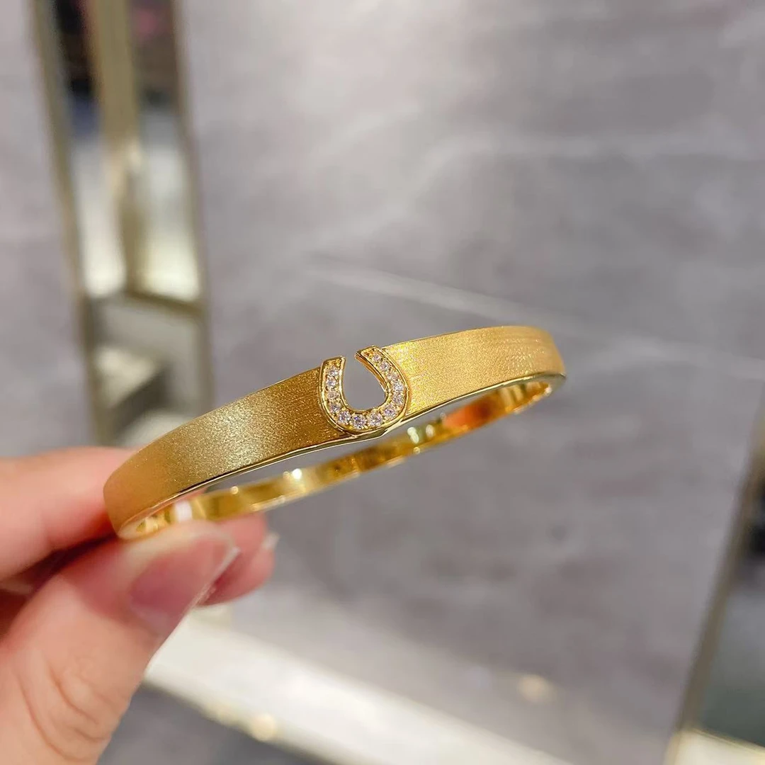 足金999 黄金首饰 5D工艺 莫桑U型手镯 轻奢