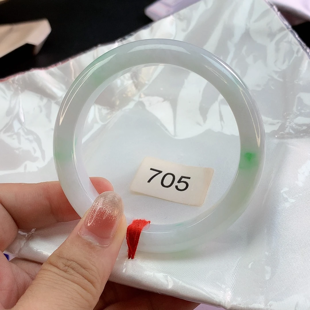 翡翠手镯未镶嵌56圈0705