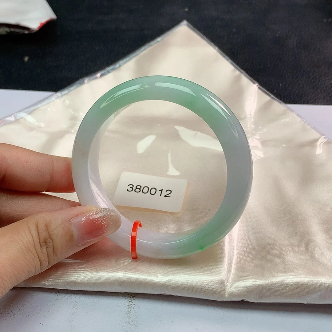 翡翠手镯未镶嵌53圈0012