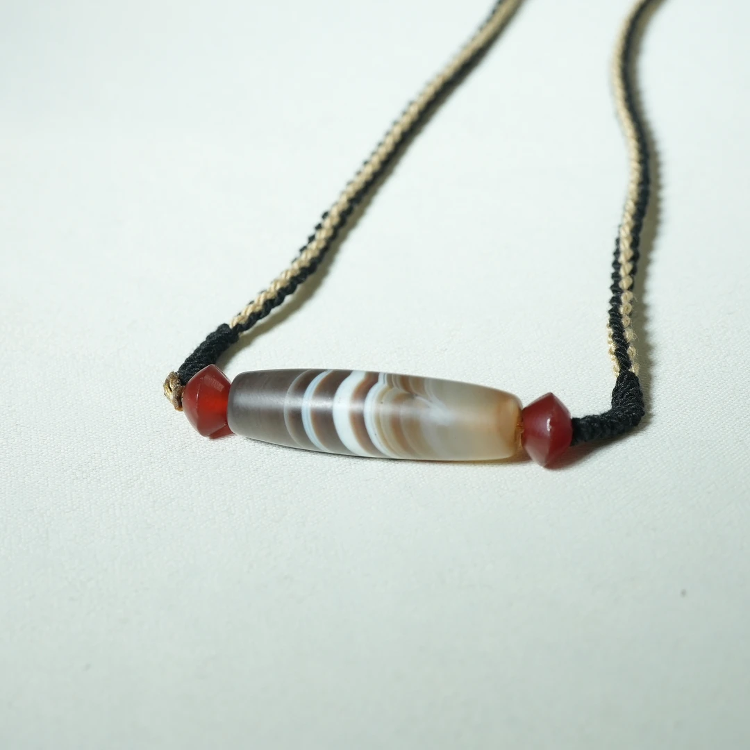 十九世纪缠丝玛瑙管珠【古珠精选】AAJD241019086