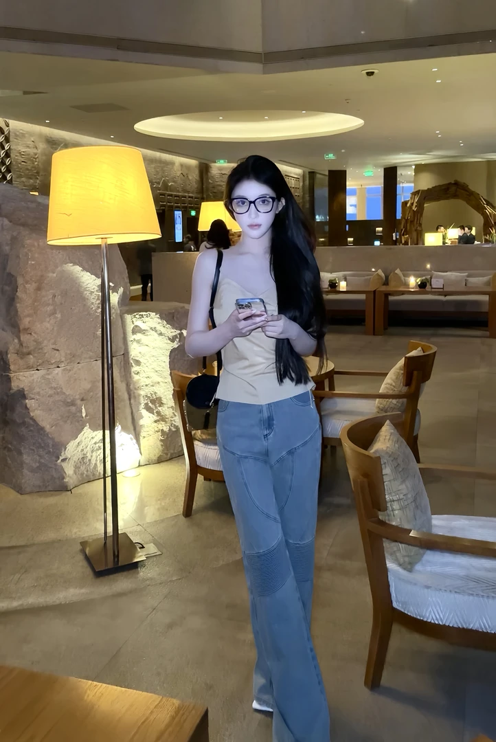 【大促秒杀款】GABBY 明线中高腰牛仔裤拉链L994