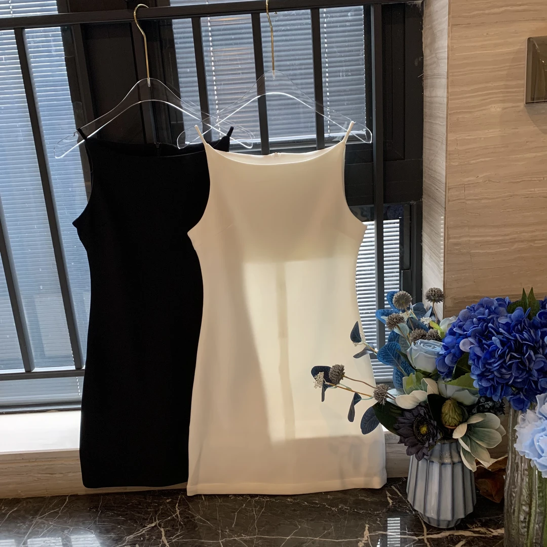 GABBY 小众纯色背心性感气质修身复古时尚显瘦无袖包臀短裙 L086