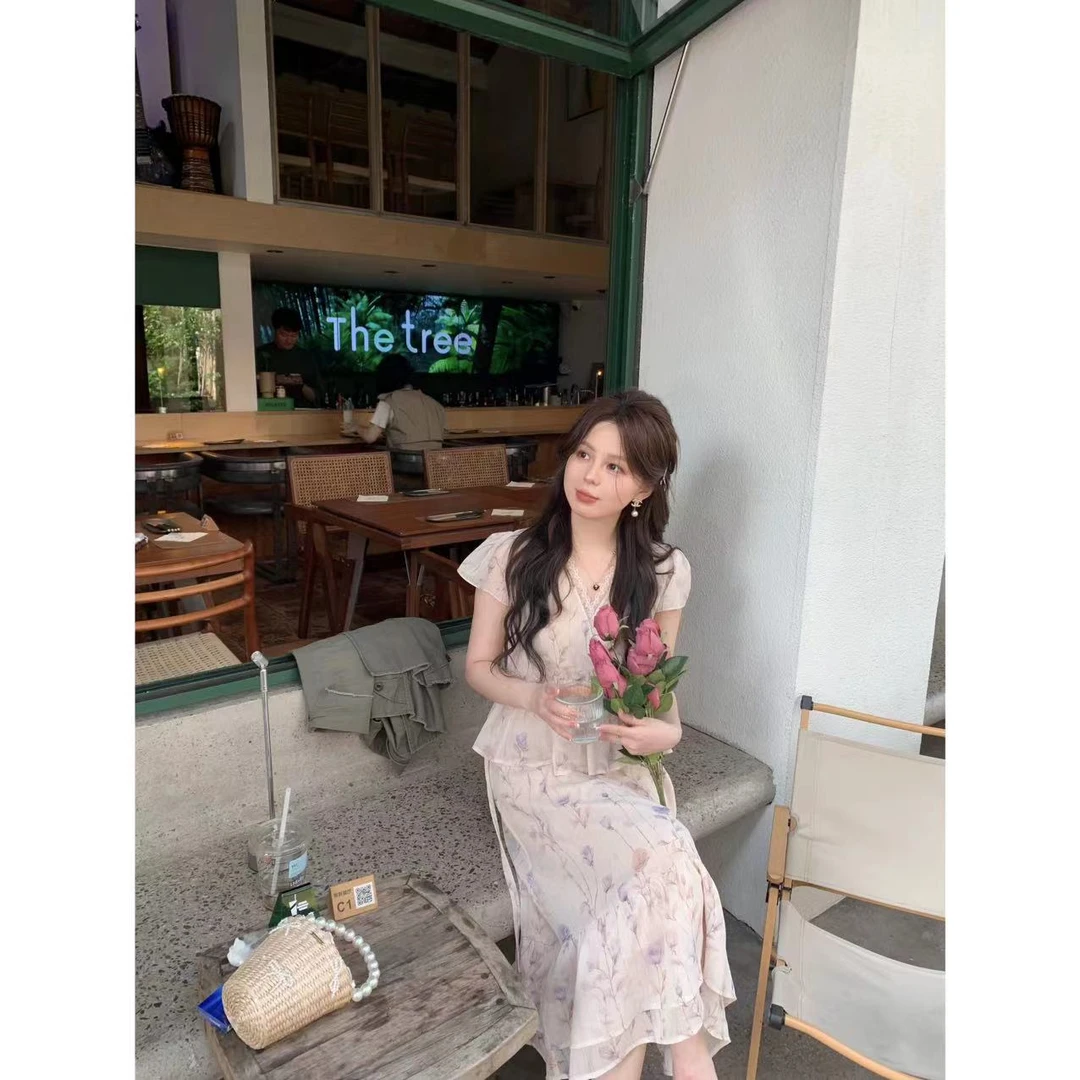 金蘑菇菇【漫步花园】设计师款法式碎花连衣裙夏季新款莱赛尔长裙