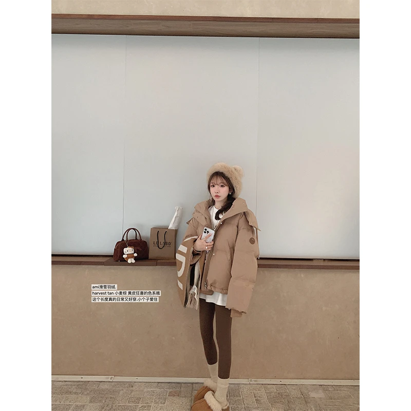 金蘑菇菇 挪威雪季 ami滑雪羽绒/ 连帽短款中性风羽绒服潮