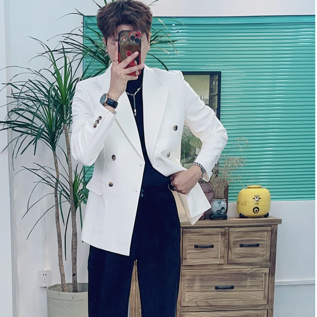 型男帮秋冬男士气质休闲时尚白色修身双排扣西服西装DX2303