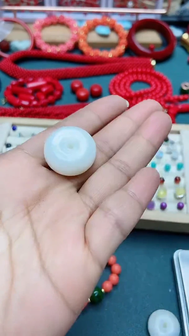 【闪购商品】玛瑙/玉髓耳钉合金K10