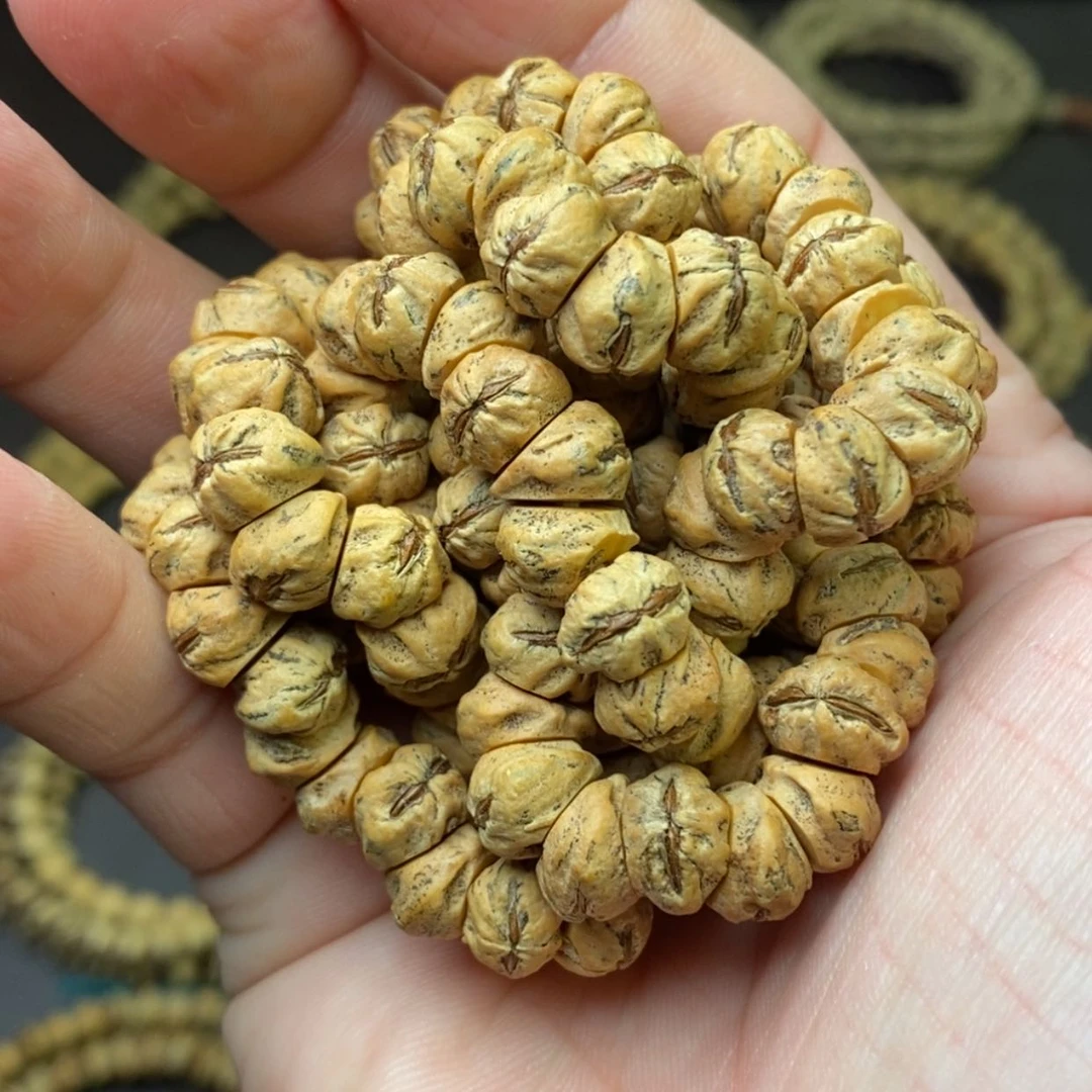 【闪购商品】柏香籽/百香籽吊坠R*c