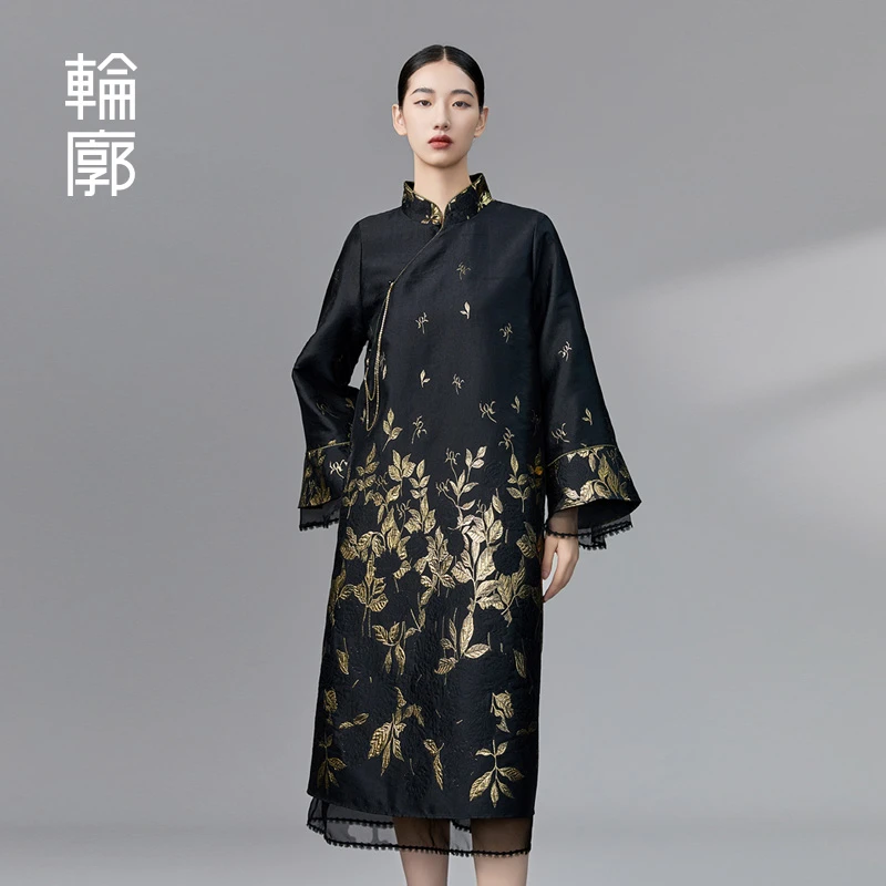 轮廓落落至尊复古提花连衣裙新中式立领轻奢黑金国风长裙L233Y034