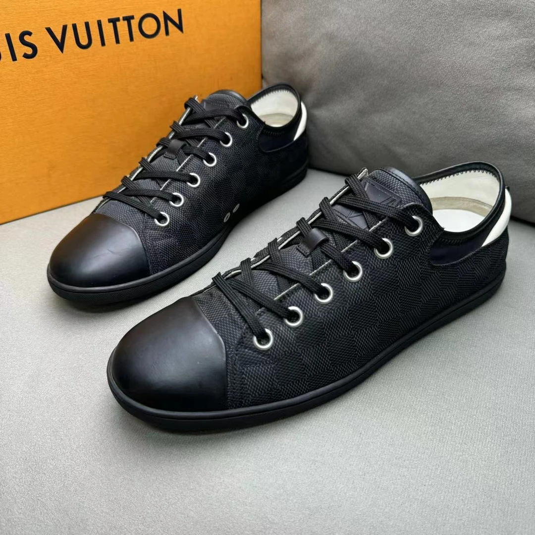 LouisVuitton/路易威登黑色棋盘格百搭休闲低帮板鞋 42国码/95新