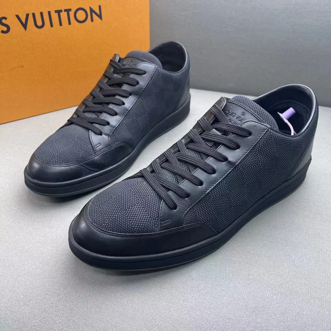 LouisVuitton/路易威登黑色棋盘格时尚百搭低帮板鞋 多尺码/95新