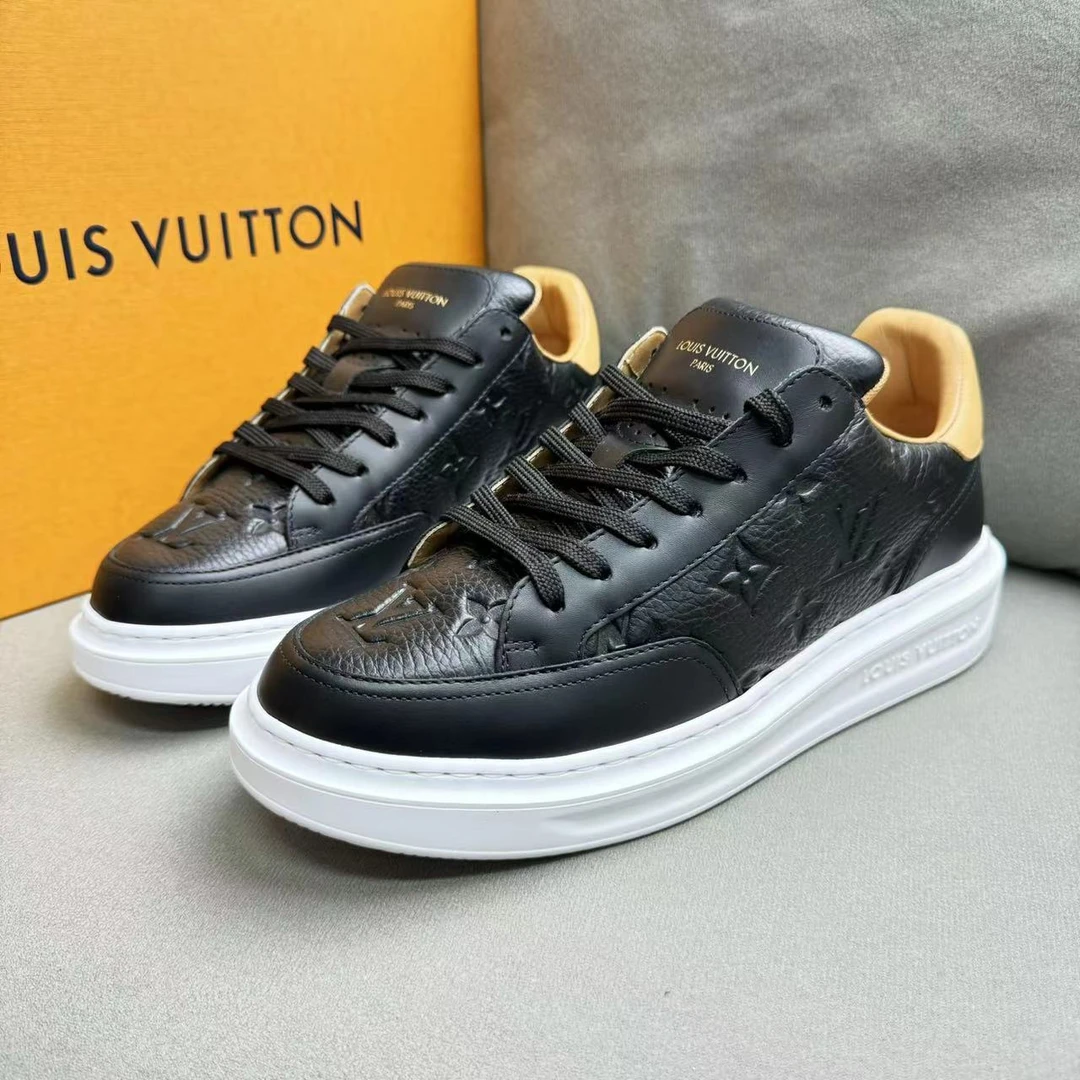 LouisVuitton/路易威登黑色荔枝纹浮雕时尚百搭松糕鞋39.5码/全新