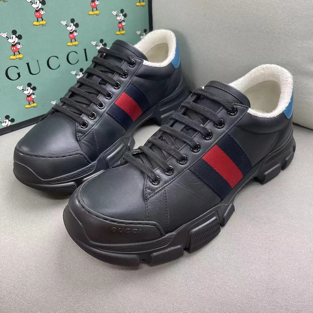 GUCCI/古驰黑色皮面蓝后跟时尚百搭舒适增高老爹鞋 41.5码/95新