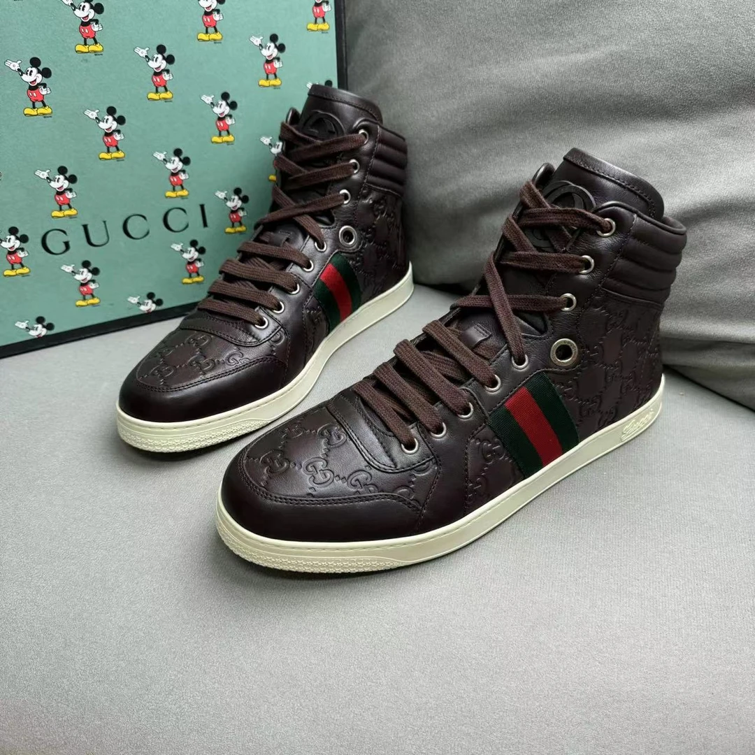 GUCCI/古驰深棕色双G压花logo满印时尚百搭男士高帮板鞋42码/全新