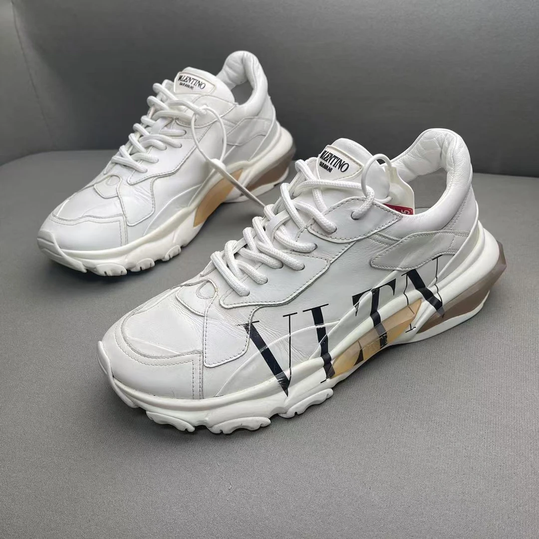 95新 Valentino/华伦天奴 白色皮面侧大logo时尚百搭老爹鞋 39码