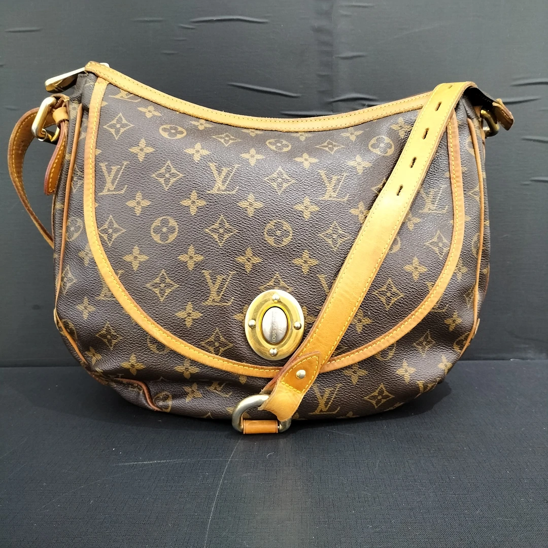 95新 LouisVuitton/路易威登 LV老花单肩斜挎金豆包/货号11843