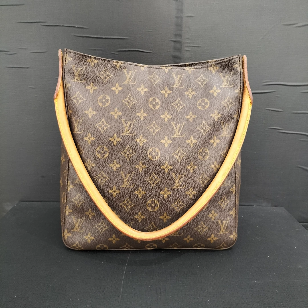 95新 LouisVuitton/路易威登 大号looping/手提包/货号11779