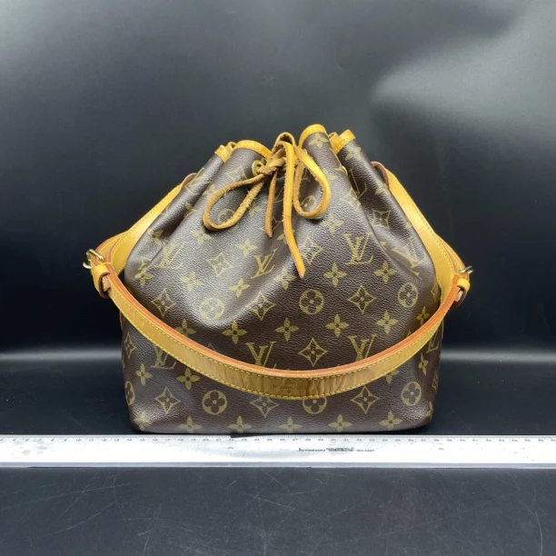 95新 LouisVuitton/路易威登 老花水桶单肩包/货号12756
