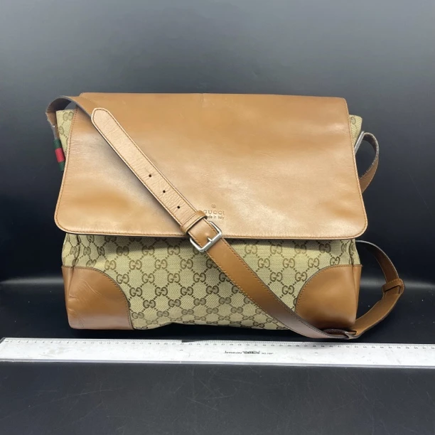 95新 GUCCI/古驰 涛派老花拼皮斜挎包/货号12597