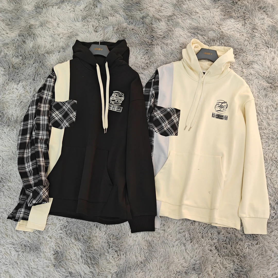 3306050[商场同款]时尚潮流情侣卫衣简约精致宽松连帽休闲卫衣