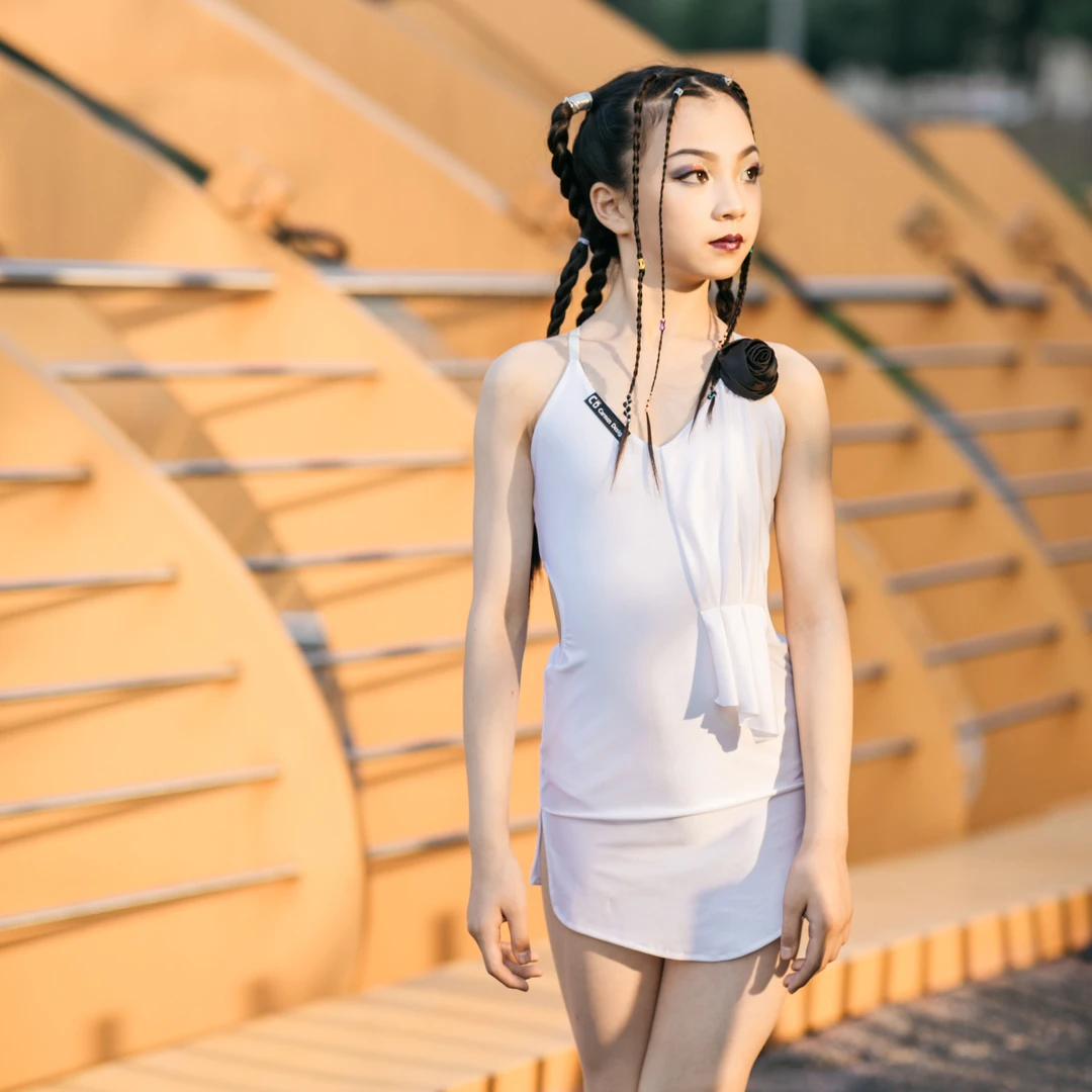 CD卡门夏季新品玉白连体表演训练服美背
