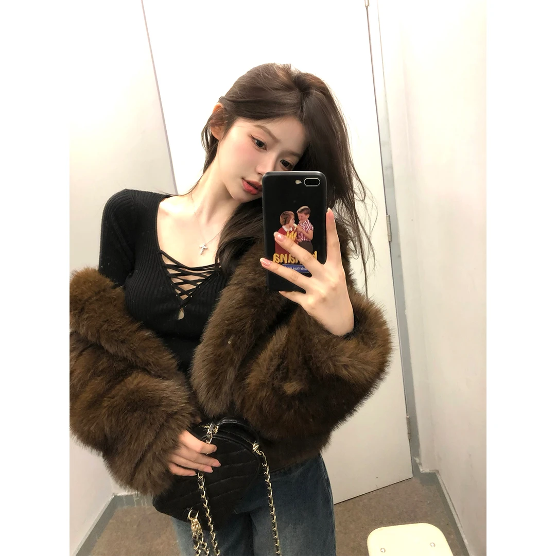 【偷心猎手】交叉系带辣妹毛衫 心机撩欲韩女feu NN2409032