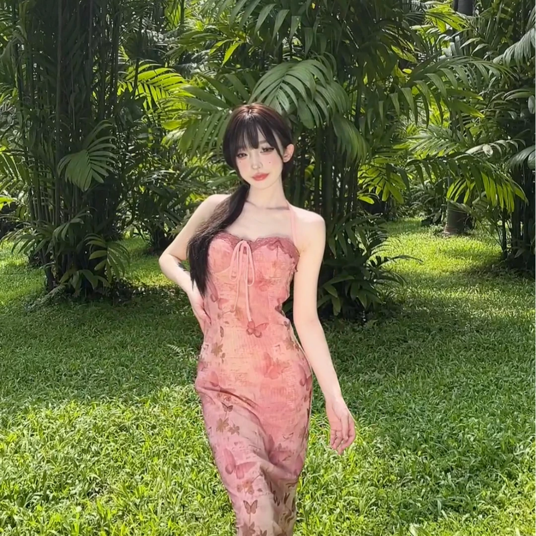 【小洋家】粉色纯欲蝴蝶印花挂脖夏季修身辣妹包臀长裙SXYWY400486