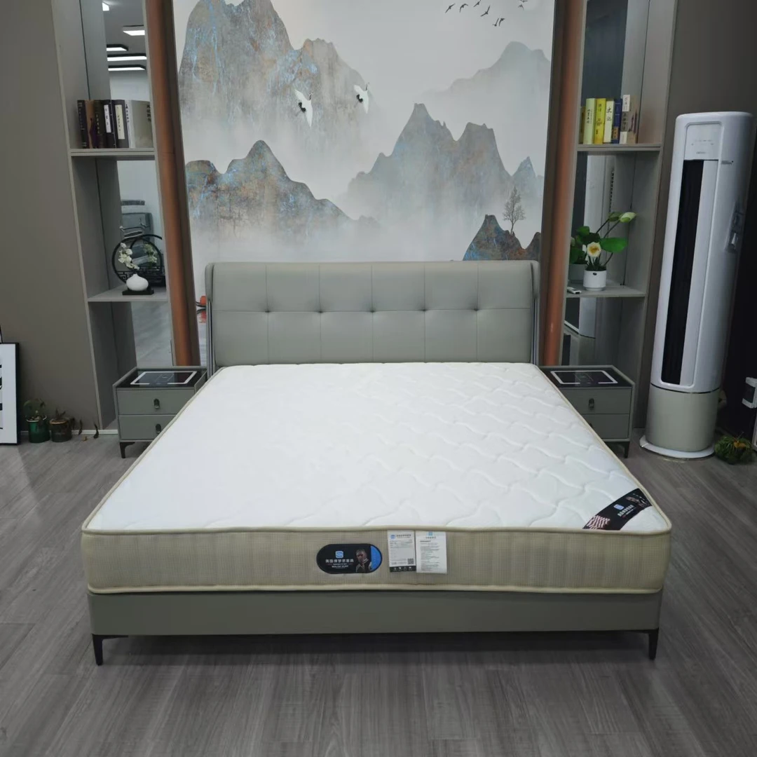 HSD-921皮艺床高脚简约头层真皮主卧轻奢实木双人大床北欧别墅