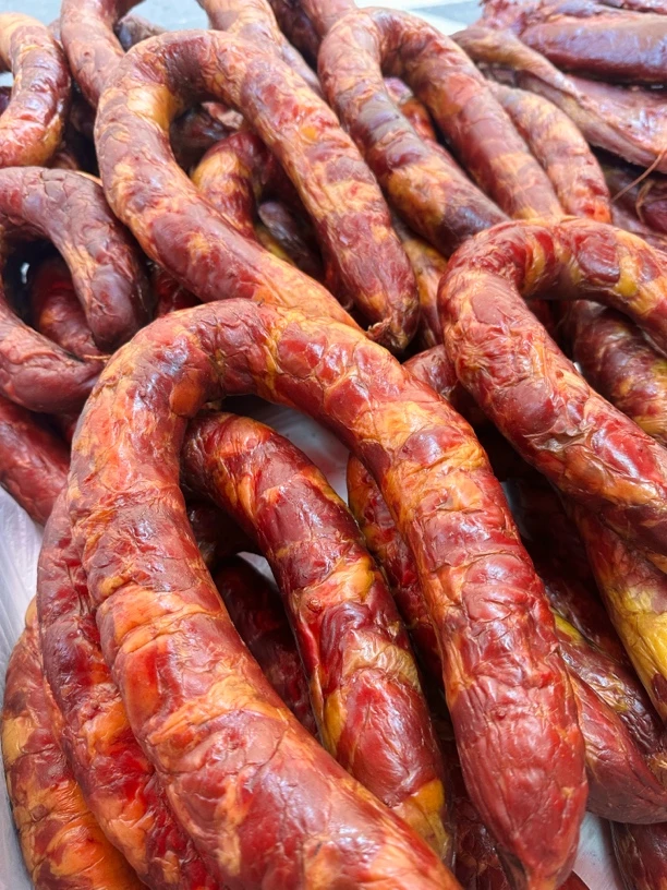 新疆伊犁龙牧精选上等果木精选熏马肠熏马肉