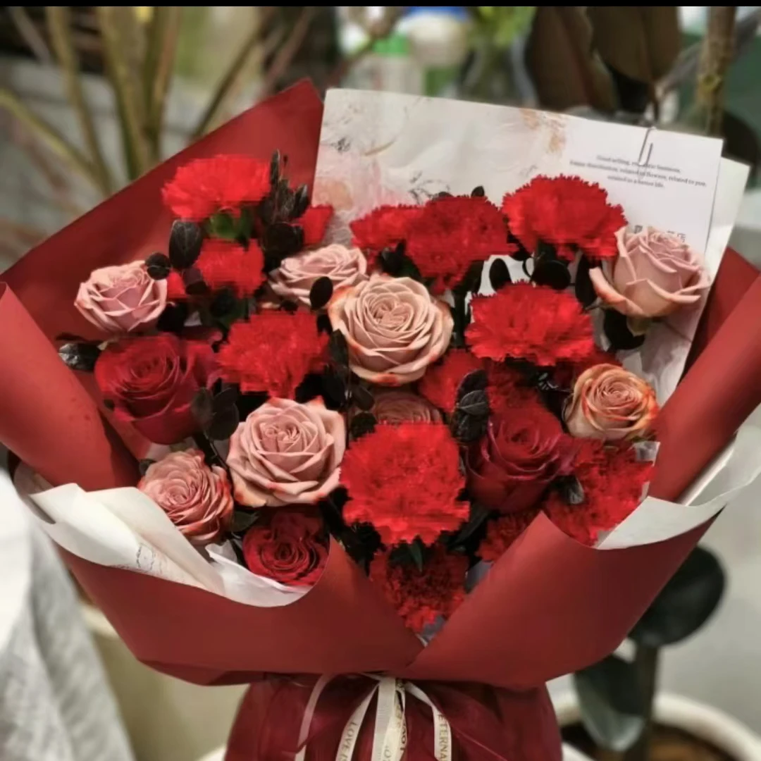 相逢有约，康乃馨。卡布奇诺。高原红