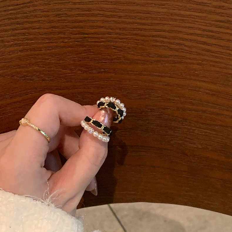 铜合金耳饰 黑色丝绒耳圈耳饰女轻奢高级感气质个性小众设计感