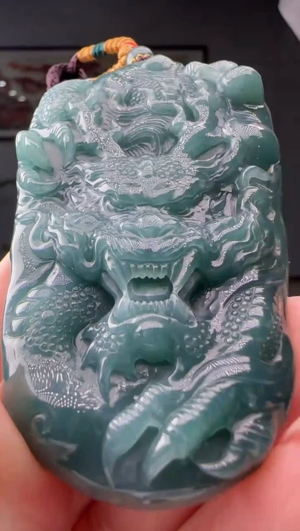 【闪购商品】翡翠吊坠(不含链)未镶嵌YJ@@960Q1J08538