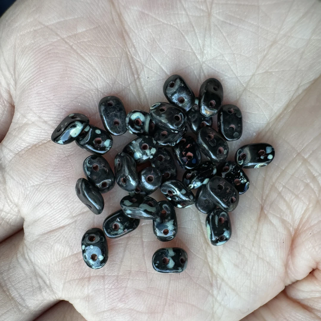 店铺满50包邮 新品 一罐30颗 黑色拼色新品猪鼻子美甲饰品