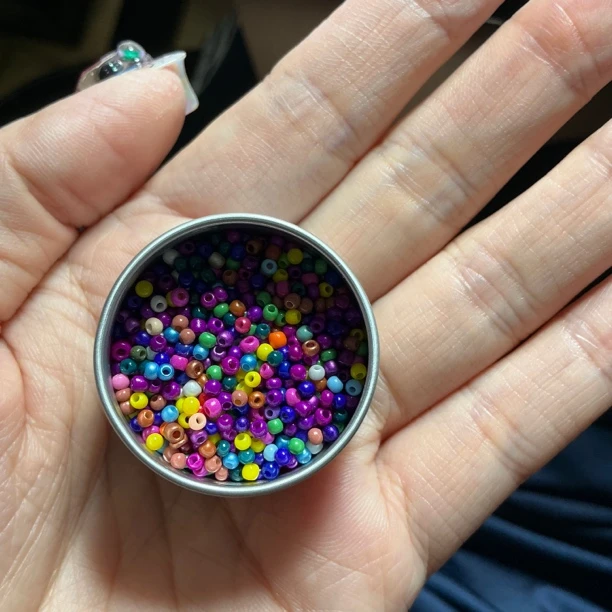 店铺满50包邮 新品 彩色小珠美甲饰品