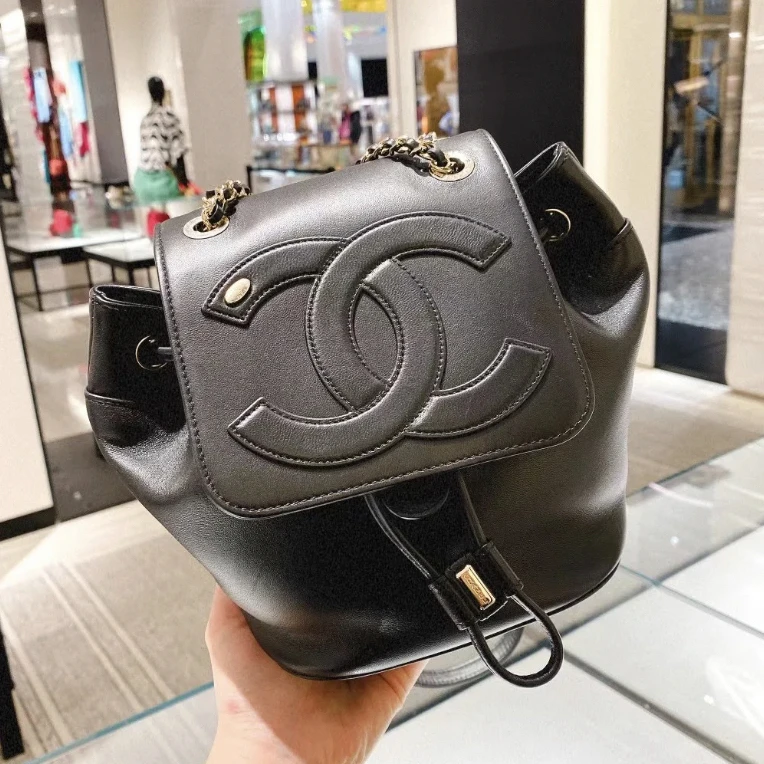 99新 Chanel/香奈儿 27开黑金浮雕双c翻盖mini双肩包/3571