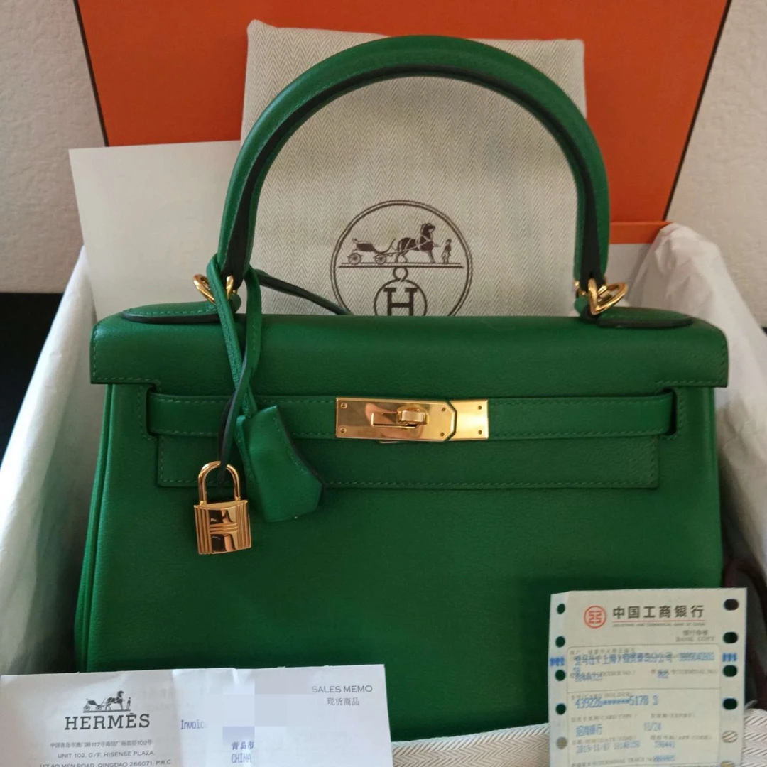 99新 Hermes/爱马仕 D刻全套Kelly28金扣evercolor皮／2622／青柠