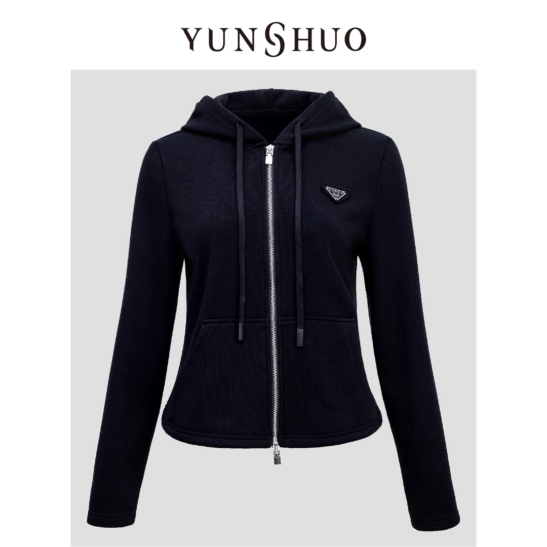 YUNSHUO允硕秋冬新品时尚连帽休闲百搭拉链黑色女气质外套455469