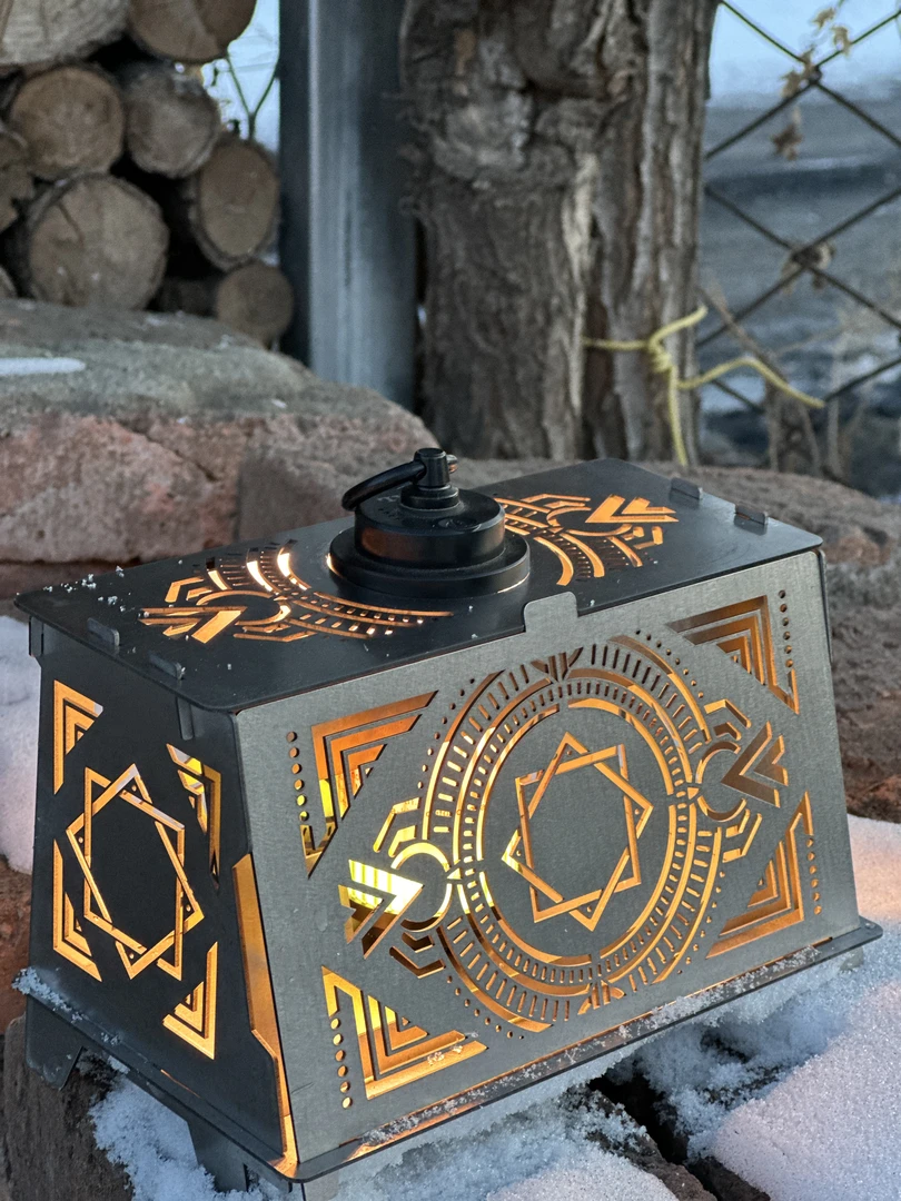 范途刻斯-X8户外多功能露营灯罩手机支架Goalzero黑狗千风38灯罩