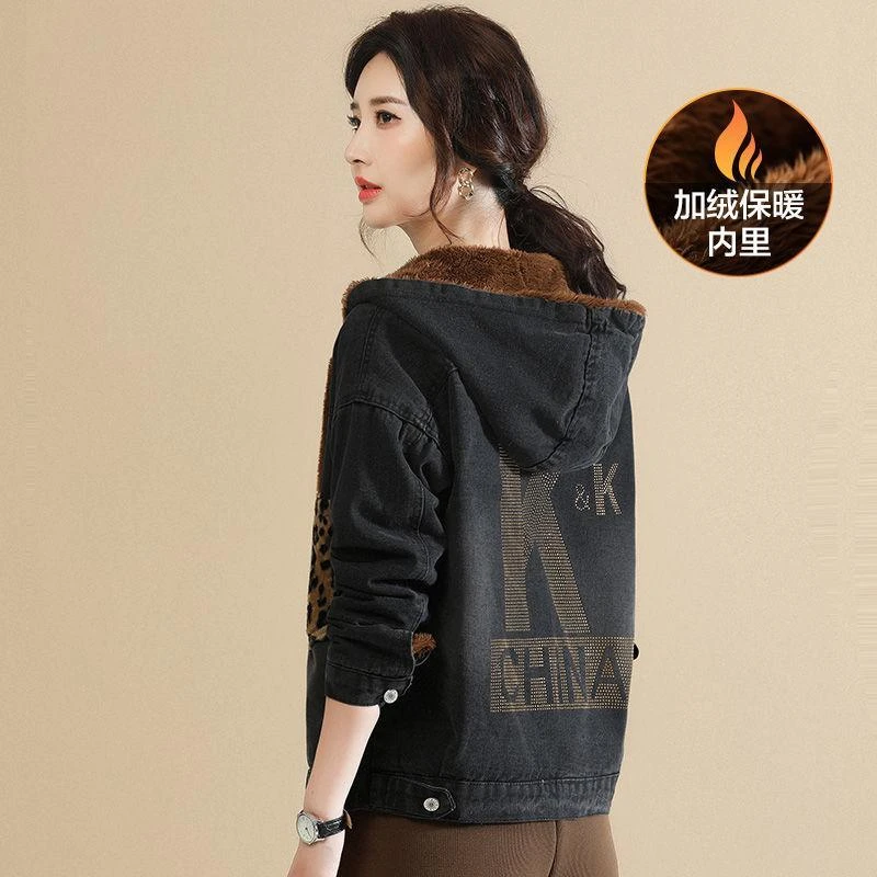 连帽拼接加绒加厚牛仔外套女短款2023秋冬季新款休闲百搭宽松棉衣