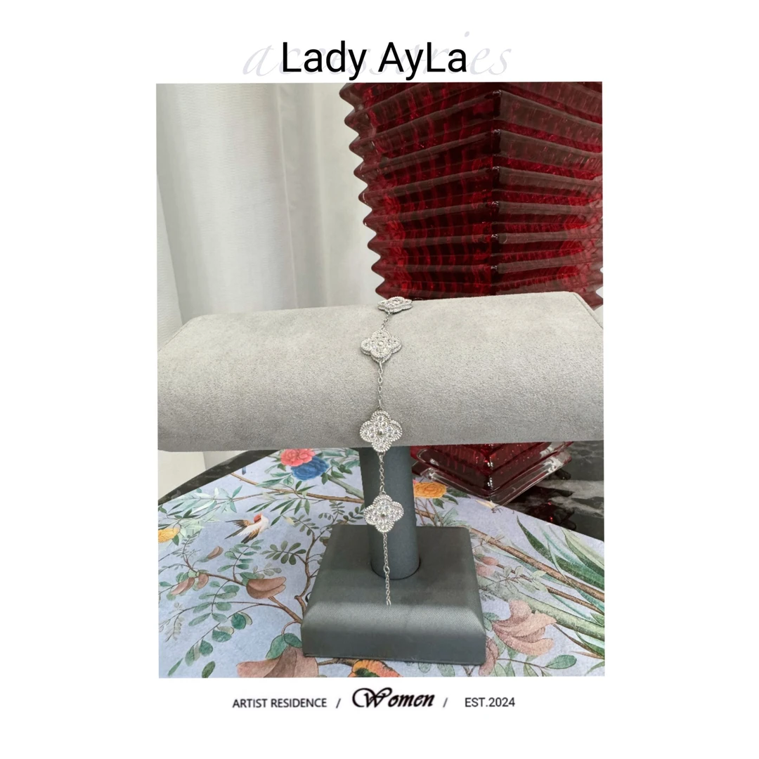 925银合成锆石手链 气质轻奢时尚百搭银色满足D四叶花草手链AL723