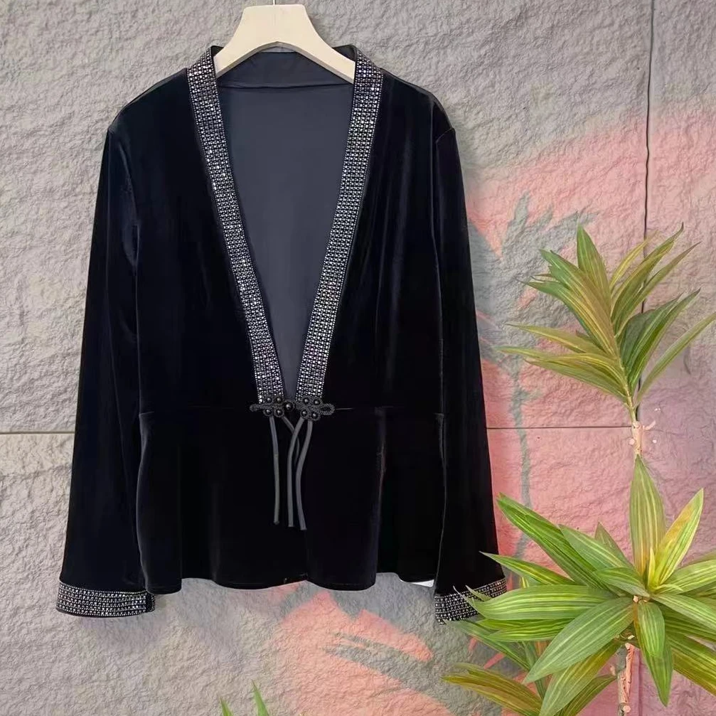 2024年复古高贵网红新款时尚丝绒披肩外套宽松显瘦遮肉气质洋气